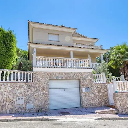 Sleeps 7 Pool Wifi Lloret de Mar